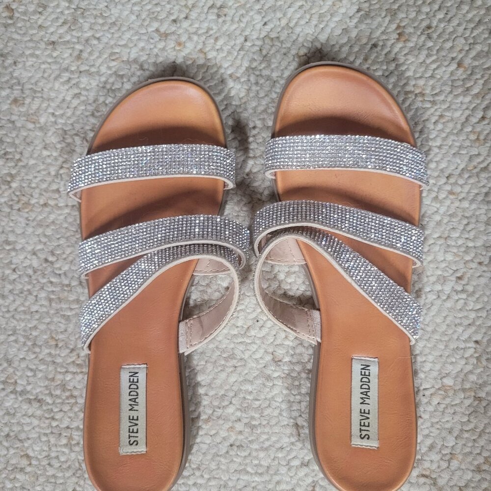 Steven madden leather and rhinestones sandals shoes casual size 8.5